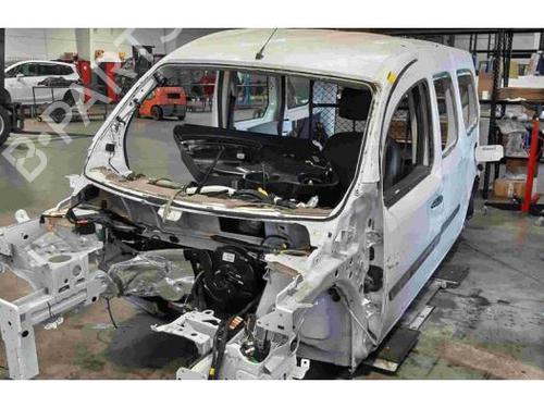 Front wipers mechanism NISSAN NV250 Van (X61) dCi 95 | BP10875013C83 