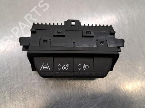 Switch RENAULT CAPTUR II (HF_) TCe 90 (HFM6) | BP29234176I30 