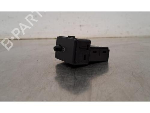 Switch LAND ROVER RANGE ROVER SPORT II (L494) 3.0 SDV6 4x4 | BP30500995I30