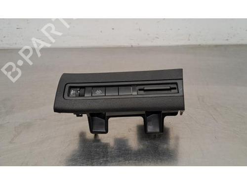 Used Headlight switch PEUGEOT 3008 II SUV (MC_, MR_, MJ_, M4_) 1.5 BlueHDi 130 (131 hp) 28014060
