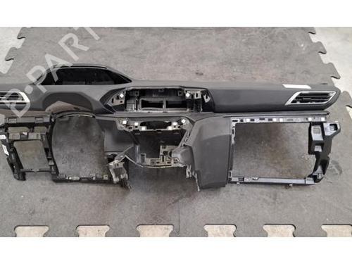 Used Dashboard Dashboard 36909500 36909500