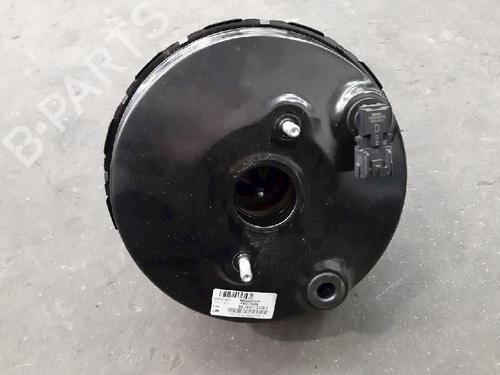 Used Servo brake VOLVO XC40 (536) D4 AWD (190 hp) 10878020