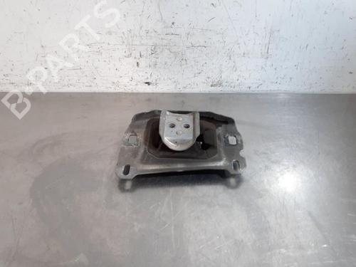 Used Gearbox mount PEUGEOT 308 III (FB_, FH_, FP_, F3_, FM_) BlueHDi 130 (FBYHZL, FBYHZT) (131 hp) 25885195