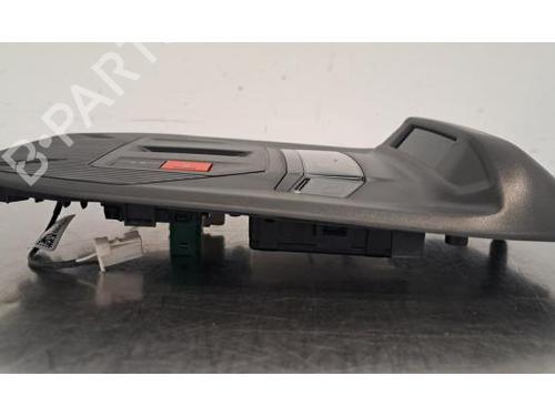 Interior roof light PEUGEOT 308 SW III (FC_, FJ_, FR_, F4_, FN_) PureTech 130 (FRHNSL, FRHNST) | BP29214856I8 