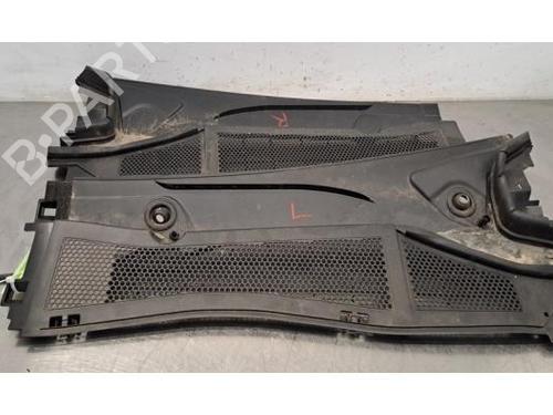 Used Scuttle panel PEUGEOT 308 III (FB_, FH_, FP_, F3_, FM_) Hybrid 225 (F3DGYT, F3DGNH) (224 hp) 29493736