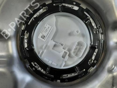 Used Fuel pump BMW X3 (G01, F97, G08) iX3 (286 hp) 18238015