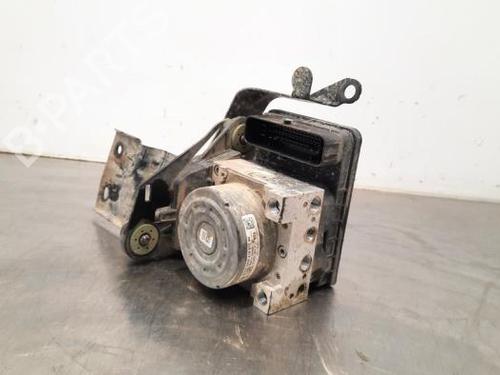 Used ABS pump SKODA OCTAVIA IV Combi (NX5, PV5) 2.0 TDi (116 hp) 23584258