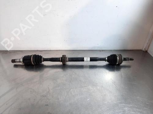 Used Right front driveshaft Right front driveshaft TOYOTA AURIS (_E18_) 1.8 Hybrid (ZWE186_, ZWE186R) (136 hp) 33476889 33476889
