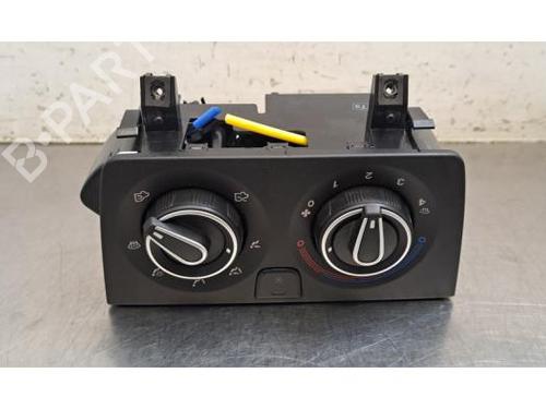 Used Climate control Climate control 37479212 37479212
