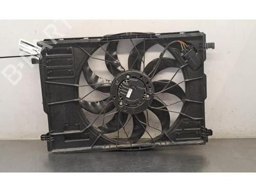 Koelventilatormotor Koelventilatormotor MERCEDES-BENZ CLA Shooting Brake (X118) CLA 250 e (118.686) (218 hp) 37453843 37453843