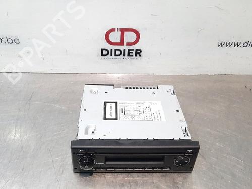 Bilradio IVECO DAILY VI Van 33S12, 35S12, 35C12 (116 hp) 15021818