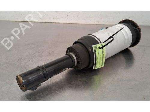 Right front shock absorber LAND ROVER RANGE ROVER VELAR (L560) 3.0 D300 SDV6 4x4 | BP28092214M17 