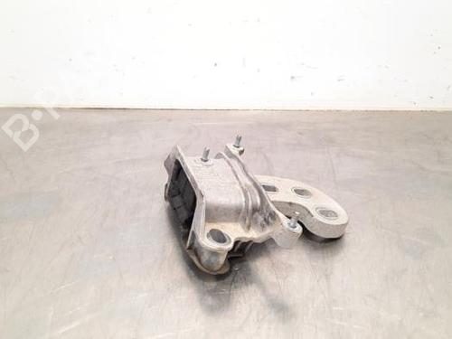 Used Engine mount FORD TRANSIT COURIER B460 Box Body/MPV 1.5 EcoBlue (100 hp) 23586082
