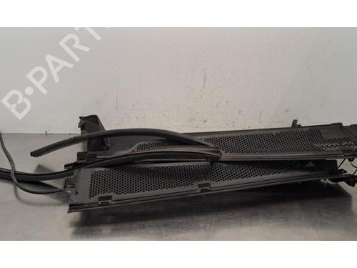 Used Scuttle panel Scuttle panel PEUGEOT 3008 III (KA_, KB_, KC_) Plug-in Hybrid 195 (KBDGK3) (194 hp) 40285646 40285646