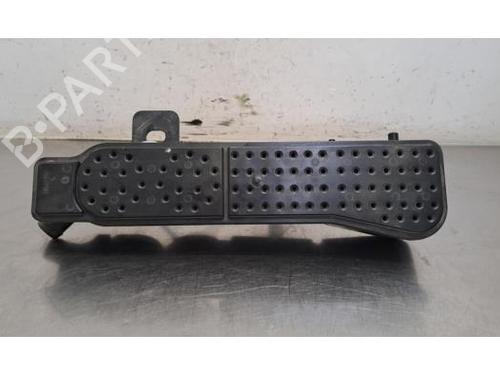 Used Fuel intake system Fuel intake system PEUGEOT 2008 II (UD_, US_, UY_, UJ_, UR_, UC_) 1.2 Hybrid 136 (URHPYC, USHPY) (136 hp) 36366301 36366301