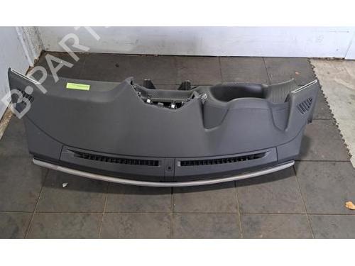 Used Dashboard PEUGEOT 208 II (UB_, UP_, UW_, UJ_) e-208 (136 hp) 29389199
