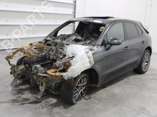 Used Parts PORSCHE MACAN (95B) 2.0 4921215