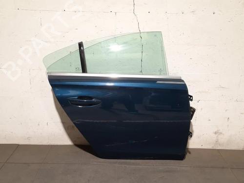 Used Right rear door PEUGEOT 308 III (FB_, FH_, FP_, F3_, FM_) BlueHDi 130 (FBYHZL, FBYHZT) (131 hp) 23630803