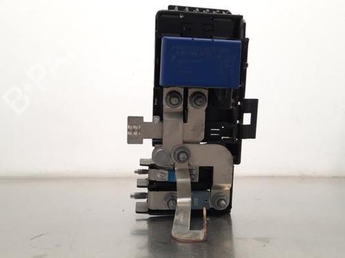 Fuse box MERCEDES-BENZ GLA-CLASS (X156) GLA 200 CDI / d (156.908) | BP23587200E1 