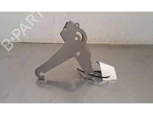 support-porsche-taycan-y1a-2019-34105220 main image