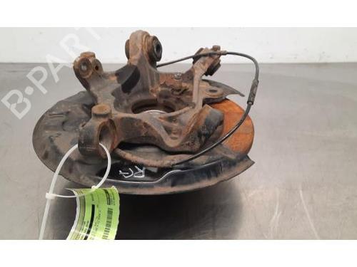 Used Right rear steering knuckle BMW 2 Coupe (F22, F87) 218 d (150 hp) 23592511