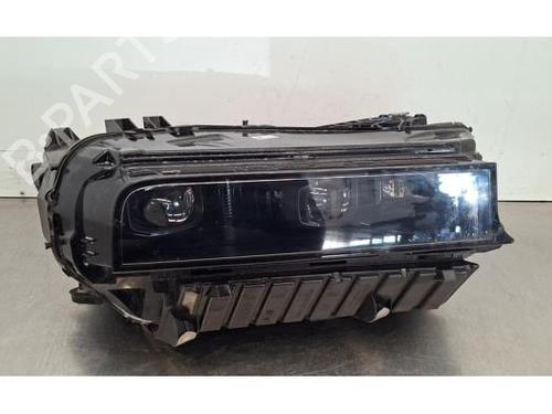 Højre forlygte Højre forlygte BMW XM (G09) XM All-wheel Drive (653 hp) 33727002 33727002