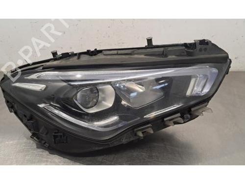 Used Right headlight Right headlight MERCEDES-BENZ CLA (C118) CLA 180 d (118.310) (116 hp) 32739930 32739930