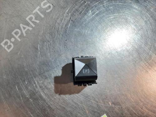 Switch DS DS 3 / DS 3 CROSSBACK (UR_, UC_, UJ_) 1.5 BlueHDi 100 (UCYHYJ) | BP31085185I30