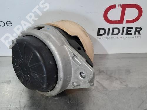 Used Engine mount Engine mount MERCEDES-BENZ GLE Coupe (C292) AMG 43 4-matic (292.364) (390 hp) 10879284 10879284