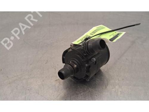 Used Auxiliary water pump BMW 7 (G11, G12) 740 e, Le (326 hp) 31085230