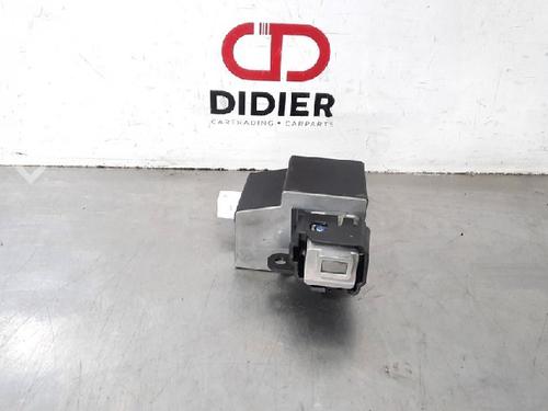 Used Card reader CITROËN C4 Grand Picasso II (DA_, DE_) 1.6 THP 165 (165 hp) 10883490