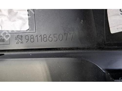 Rear bumper PEUGEOT 3008 II SUV (MC_, MR_, MJ_, M4_) 1.5 BlueHDi 130 | BP28159153C8 