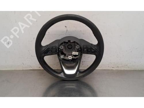 steering-wheel-toyota-yaris-_p21_-_pa1_-_ph1_-2020-35970149 main image