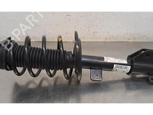 Used Left front shock absorber Left front shock absorber DS DS 3 / DS 3 CROSSBACK (UR_, UC_, UJ_) 1.2 Hybrid 136 (URHPYF) (136 hp) 35778171 35778171