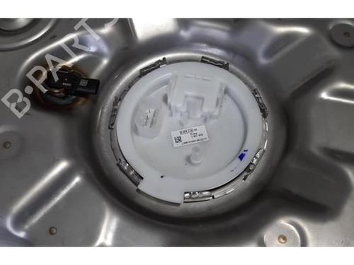 Used Fuel pump BMW X5 (G05, F95) xDrive 45 e Plug-in-Hybrid (320 hp) 19650137