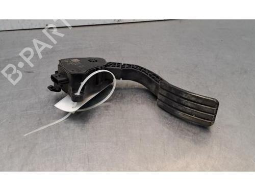 Used Pedal Pedal 37083074 37083074
