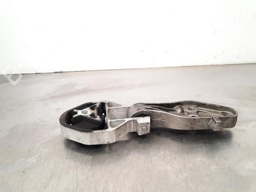 Used Gearbox mount VOLVO XC40 (536) D3 (150 hp) 15594992