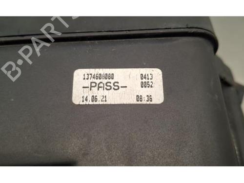 Fuse box FIAT DUCATO Van (250_) E-Ducato (250DPE) | BP32222770E1