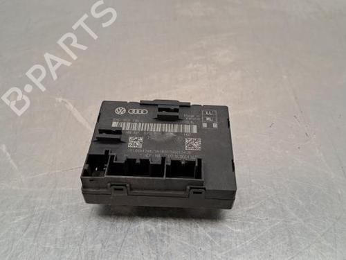 Used Electronic module AUDI Q3 (8UB, 8UG) 2.0 TFSI quattro (211 hp) 23600695