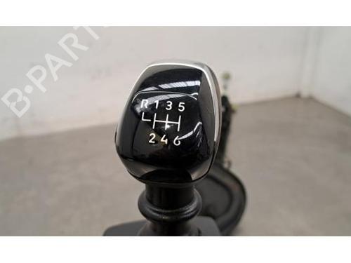 Gear lever PEUGEOT 208 II (UB_, UP_, UW_, UJ_) 1.5 BlueHDI 100 | BP24459317M90 