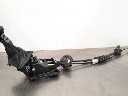 Used Gear lever PEUGEOT 208 I (CA_, CC_) 1.5 BlueHDI 100 (102 hp) 15236599