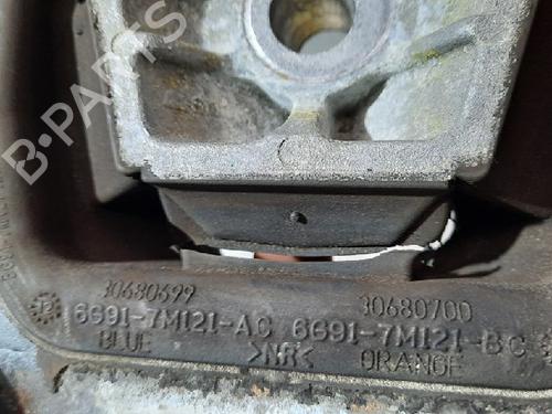 Engine mount FORD MONDEO V Saloon (CD) 2.0 TDCi | BP10881708M89 