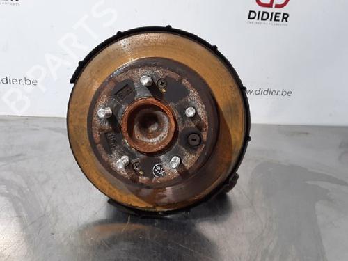 Used Right rear steering knuckle KIA SPORTAGE III (SL) 1.7 CRDi (116 hp) 10870036