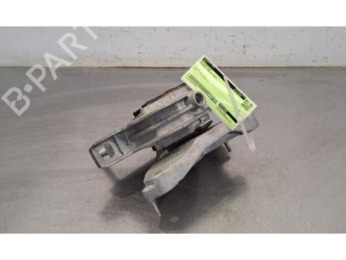 Used Engine mount PEUGEOT 208 II (UB_, UP_, UW_, UJ_) e-208 (136 hp) 29881388