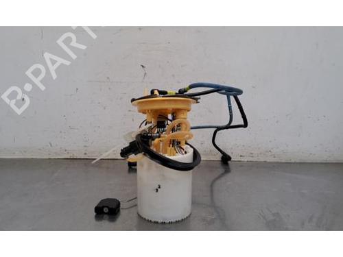 Used Fuel pump Fuel pump AUDI Q2 (GAB, GAG) 2.0 TDI quattro (190 hp) 15039938 15039938