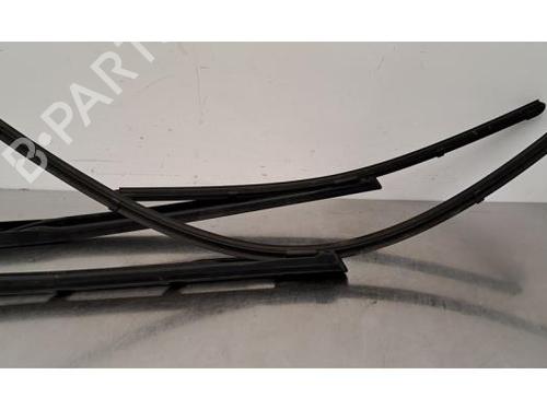 Front windshield wiper arm AUDI E-TRON Sportback (GEA) 50 quattro | BP29317913C143 