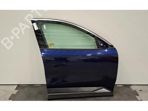right-front-door-renault-megane-e-tech-suv-2021-40240371 main image