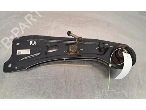 Right rear suspension arm HYUNDAI i30 FASTBACK (PDE, PDEN) 1.4 T-GDI | BP25929642M15 