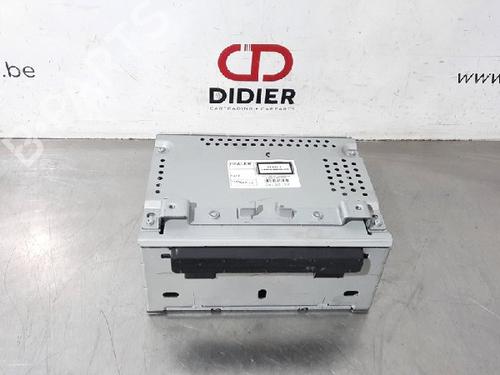 Used Radio FORD FIESTA VII (HJ, HF) 1.0 EcoBoost (101 hp) 15016456