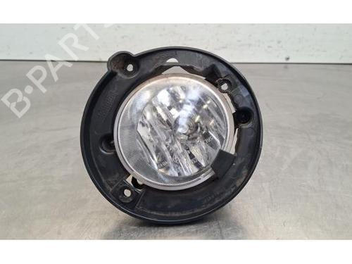 right-front-fog-light-toyota-c-hr-_x1_-2016-36680710 main image